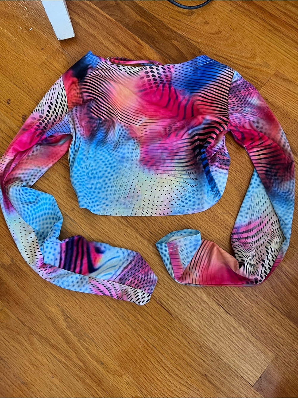 Multi-Color Abstract Print Long Sleeve Crop Top